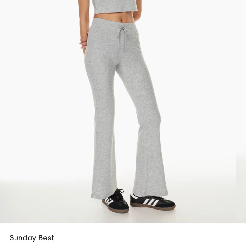 SUNDAY BEST Aritzia Baby Waffle Pant a grey Size S